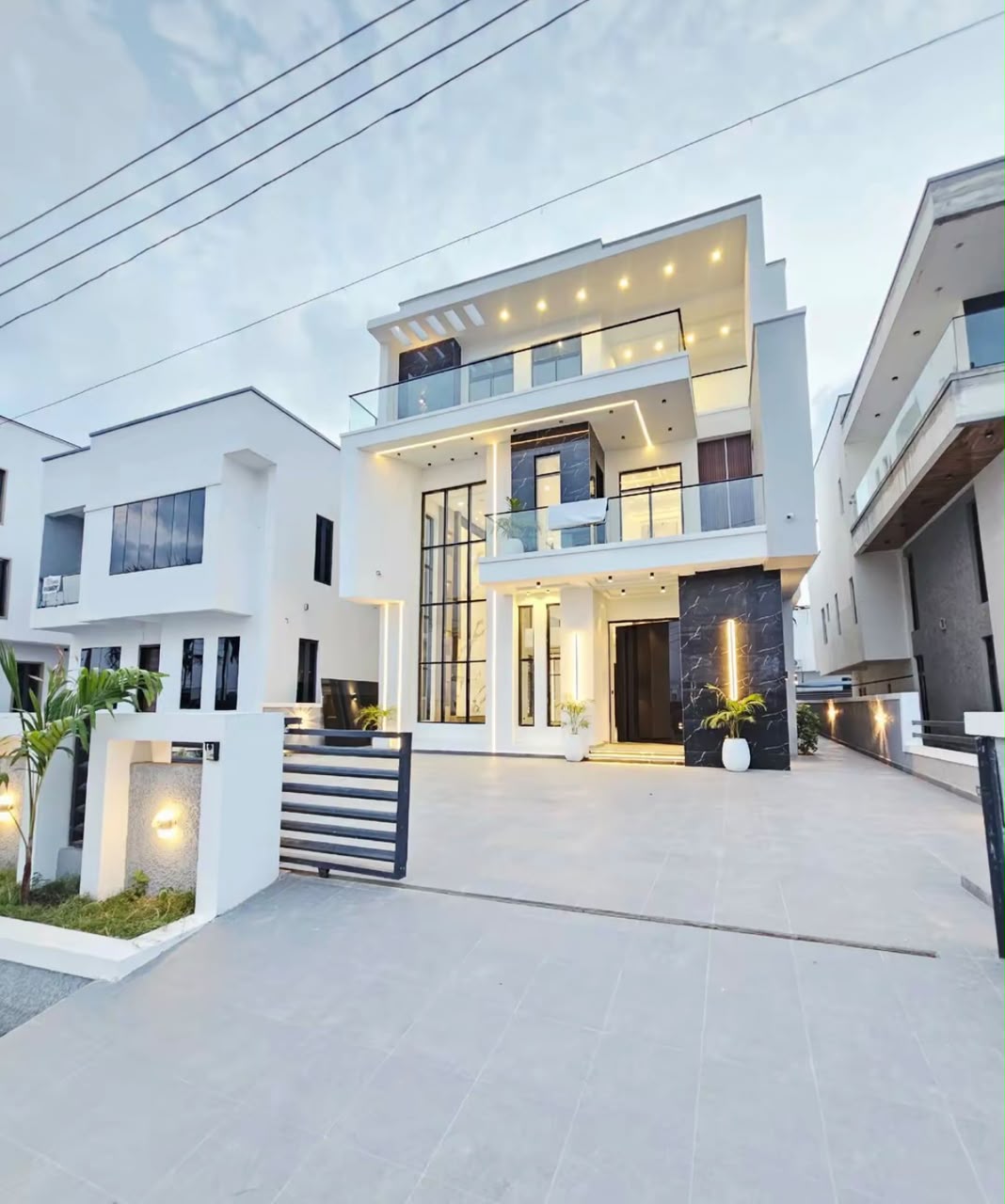 Luxury 4 Bedroom Duplex